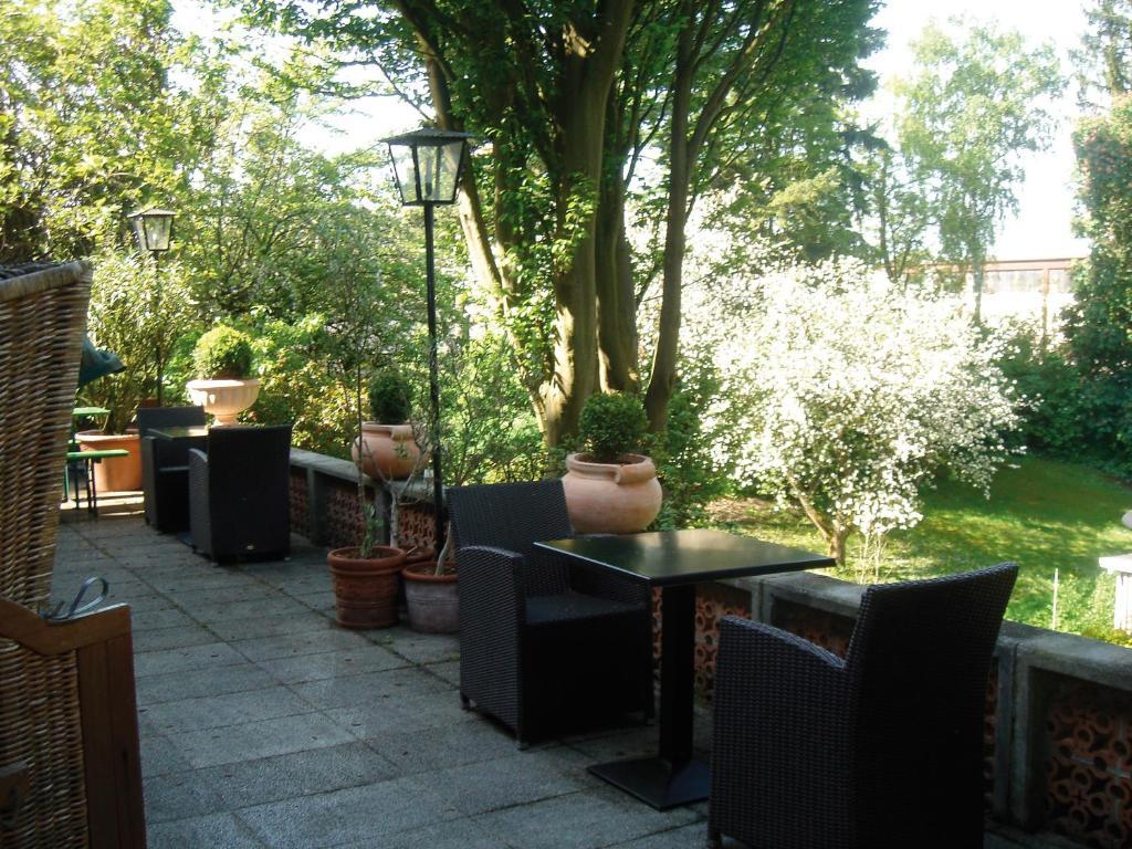 Hotel B&B Bredl In Der Villa Ballestrem Straubing Exterior foto